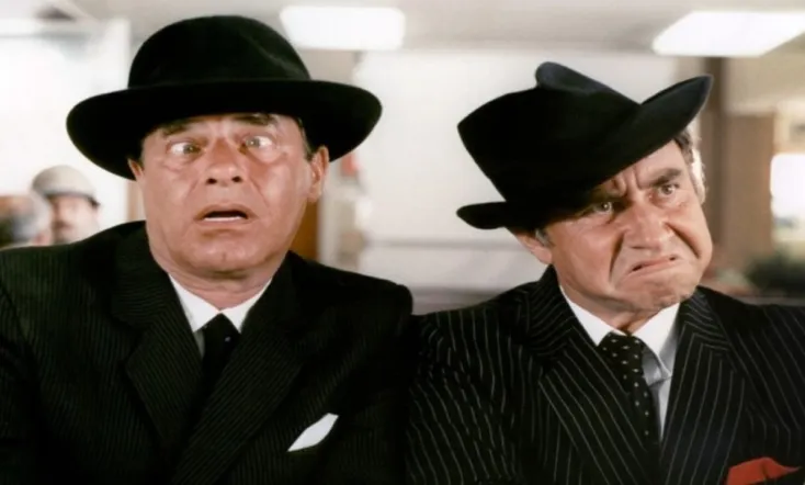 Par où t'es rentré? On t'a pas vu sortir