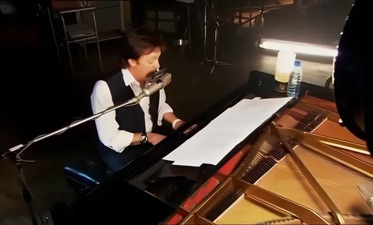 Paul McCartney: Chaos and Creation at Abbey Road