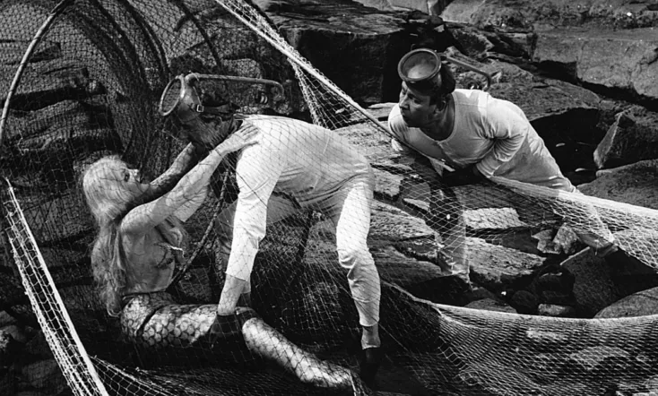 Pekka ja Pätkä sammakkomiehinä