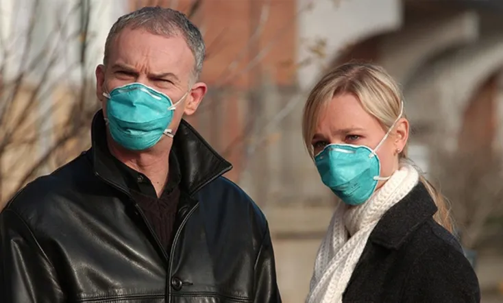 Plague City: SARS in Toronto