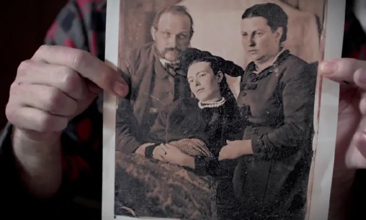 P=ωρ The Dark Energy