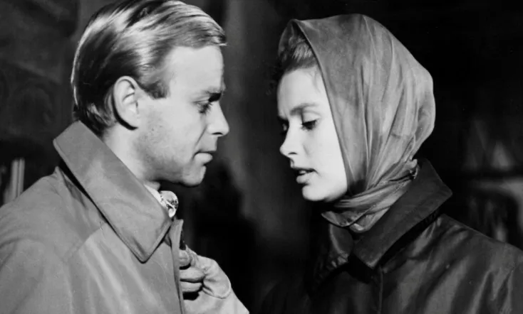 Rendes-Vous with a Spy