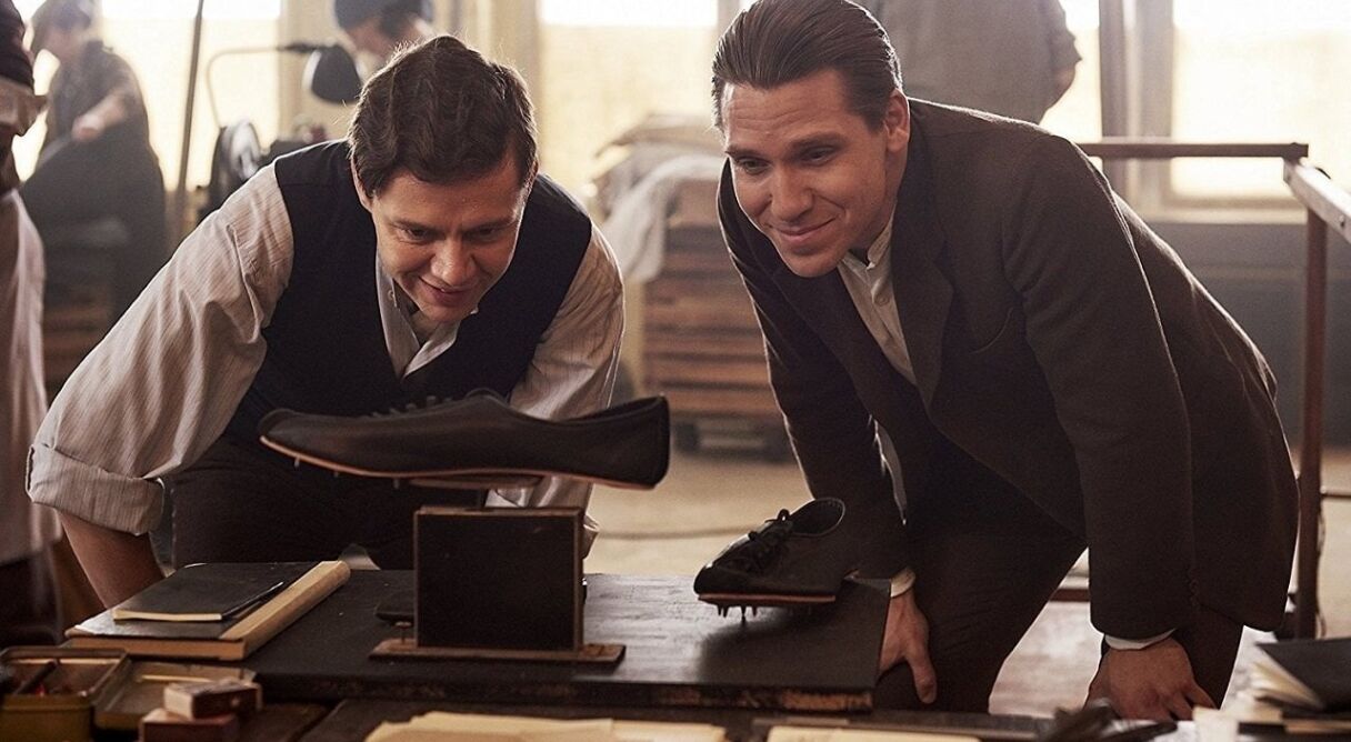 Rivals Forever - The Sneaker Battle