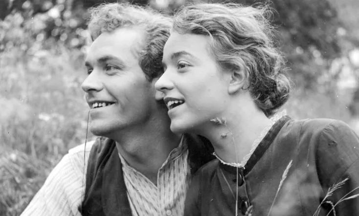 Romeo and Julia in the Village