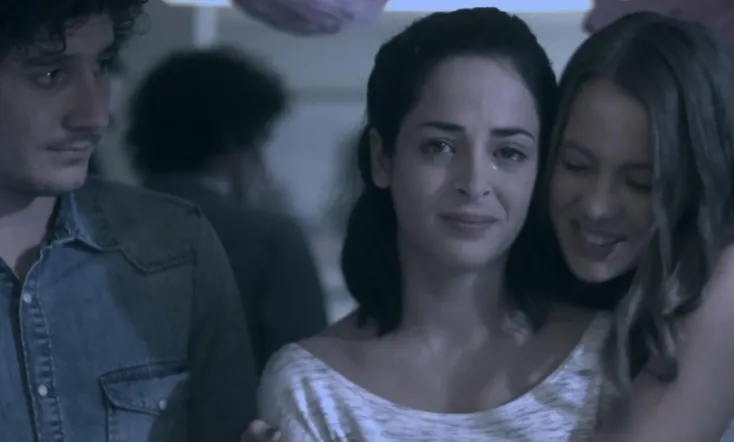 Sangra. Grita. Late!