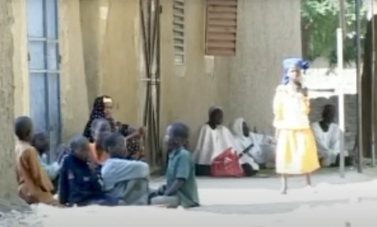 Scenarios from Africa: The Tree and the Wind