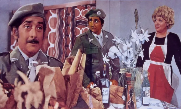 Scusi, si potrebbe evitare il servizio militare?... No!