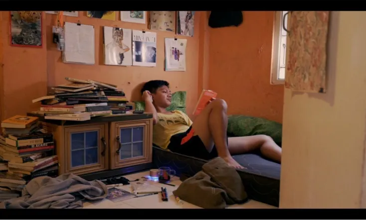 Sebuah Siang dan Perdebatan dalam Lingkaran