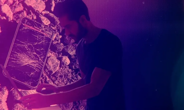 Secrets of an ISIS Smartphone