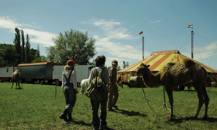 Sherlock Holmes nevében