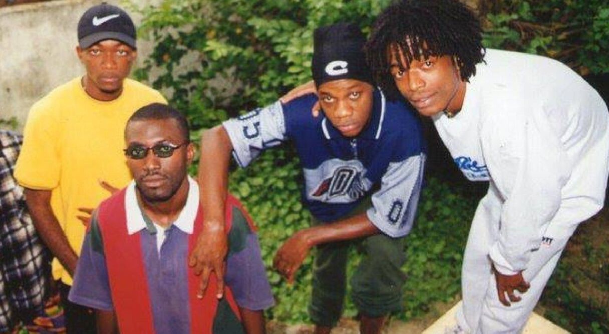 siya po'ossi x: L'histoire méconnue d'un groupe légendaire