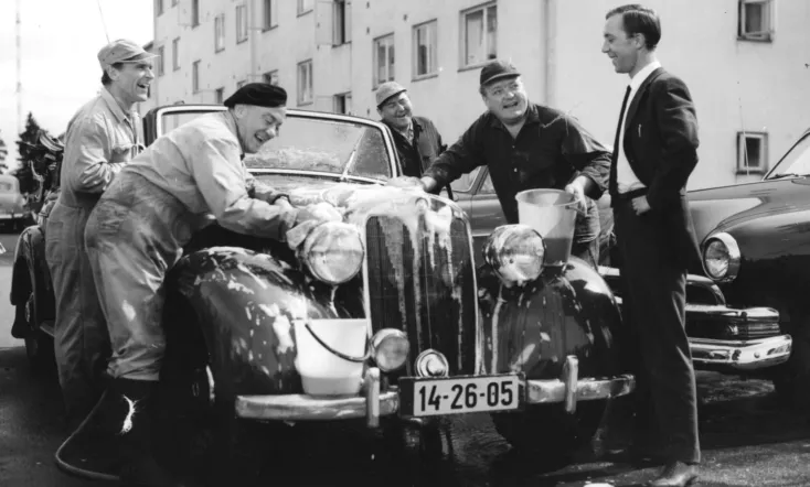 Sønner av Norge kjøper bil