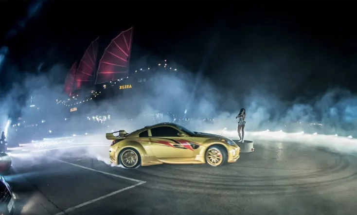 Tốc độ và đường cong