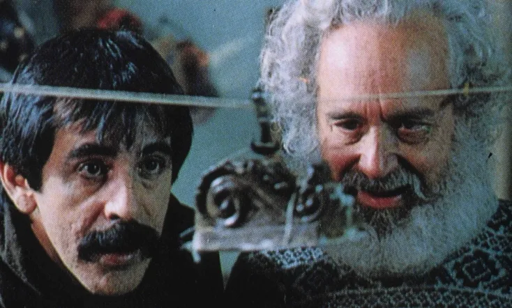 The Strategy of the Snail