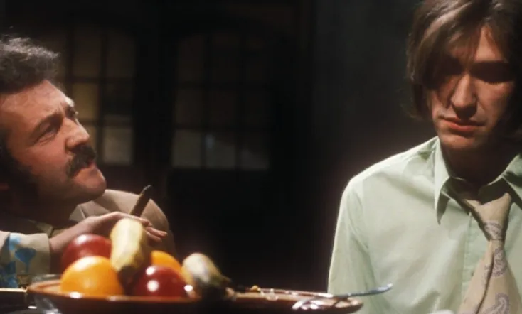 The Long Distance Piano Player