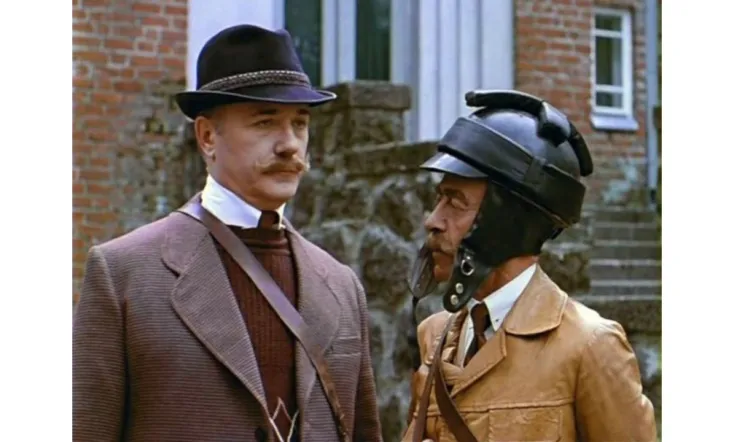 The Adventures of Sherlock Holmes and Dr. Watson: The Twentieth Century Approaches