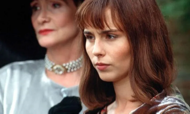 The Vacillations of Poppy Carew