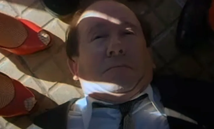 The Eyes of the Scissors