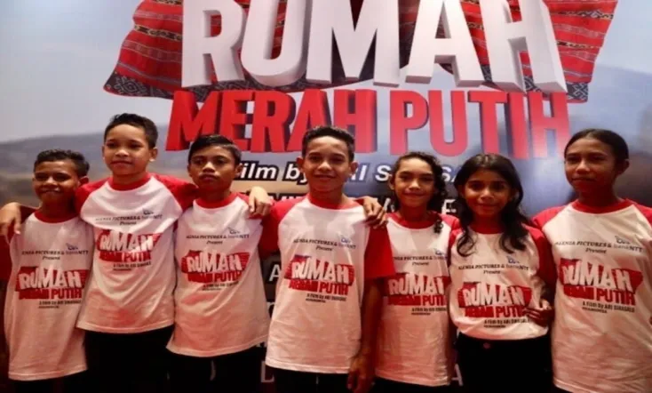 The House of Red and White