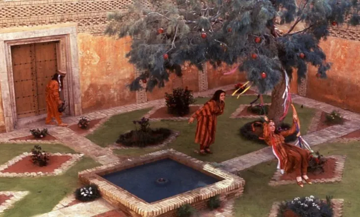 The Dove's Lost Necklace