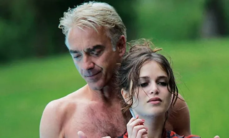 The Seduction - The Strange Girl