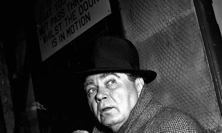 The House of the Arrow