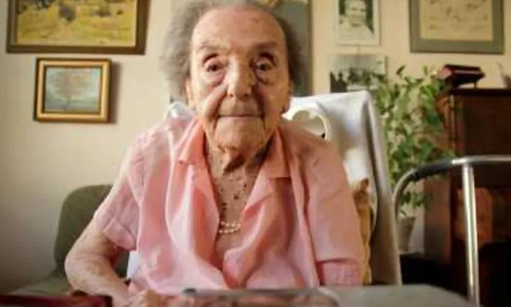 The Lady in Number 6: Music Saved My Life