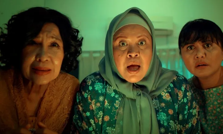 Three Widows Against The World