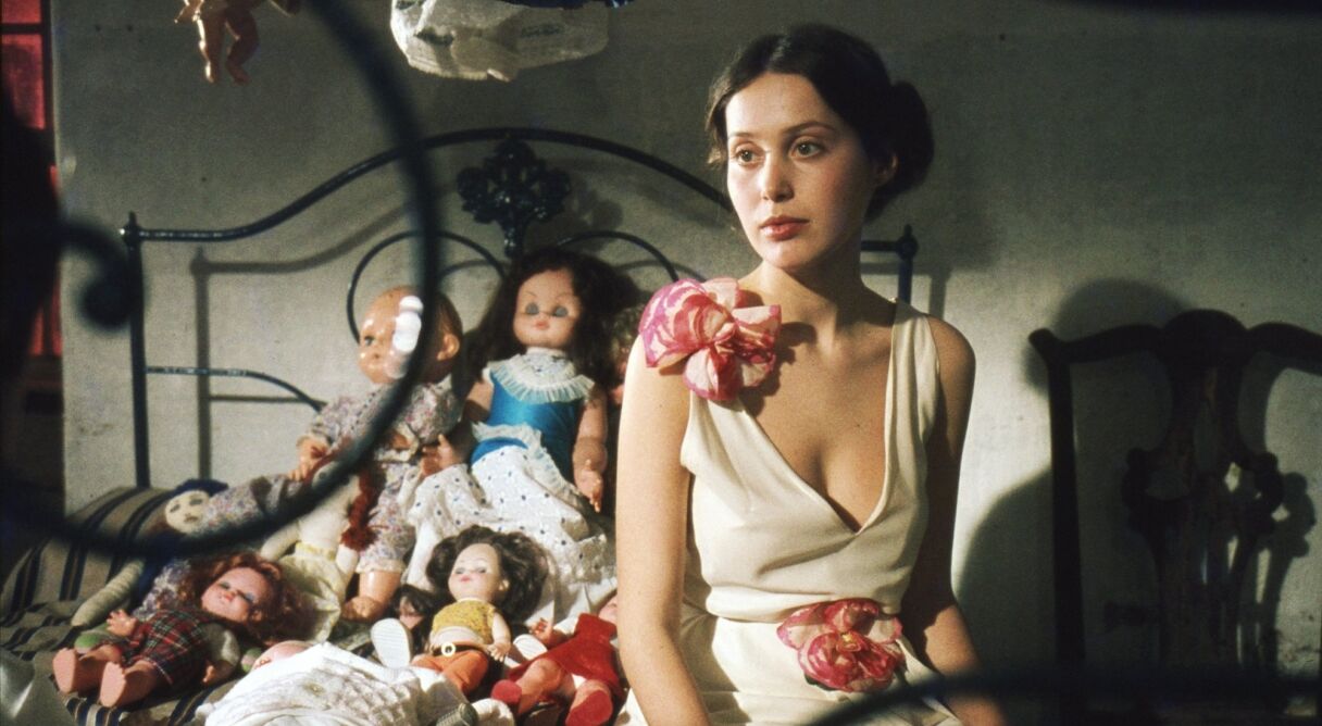 Three Crowns of the Sailor