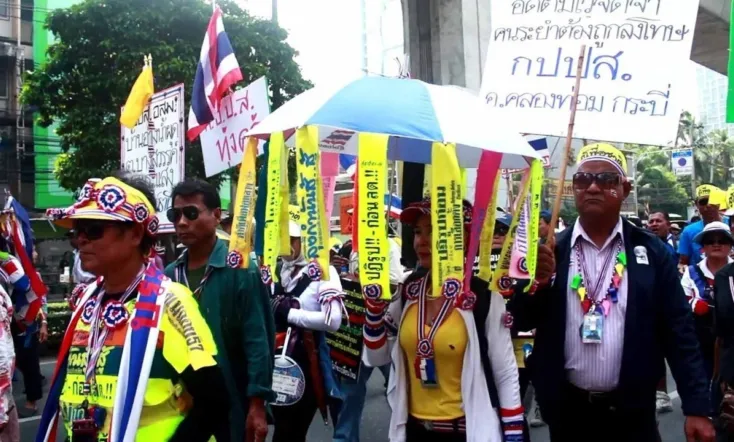 100 Times Reproduction of Democracy