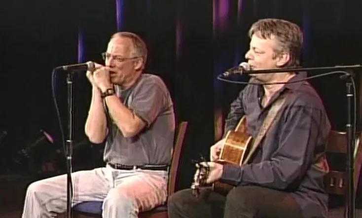 Tommy Emmanuel - Center Stage