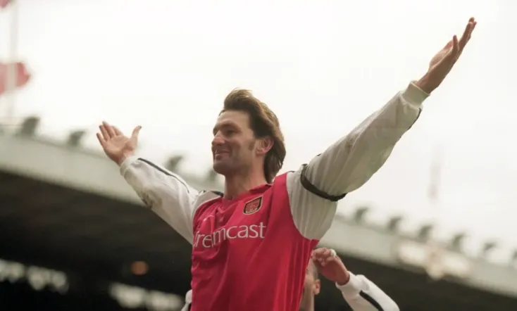 Tony Adams - Drunk And Dry