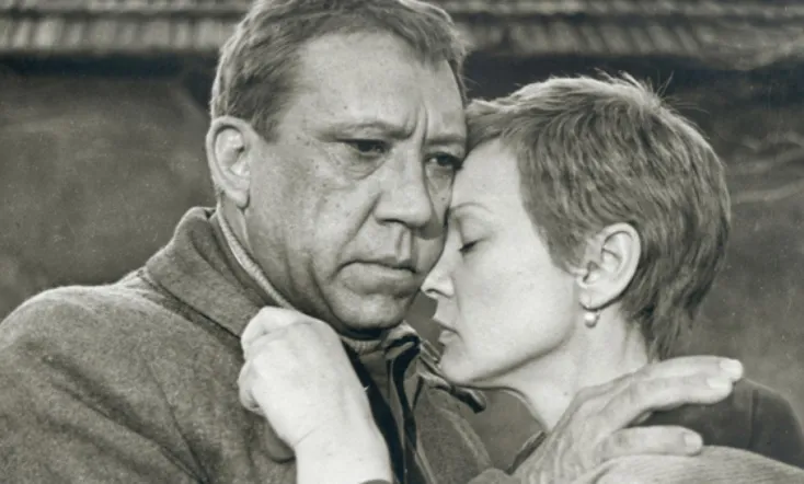 Twenty Days Without War