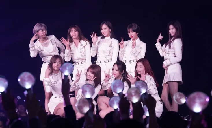 Twice 1st Tour: Twiceland – The Opening