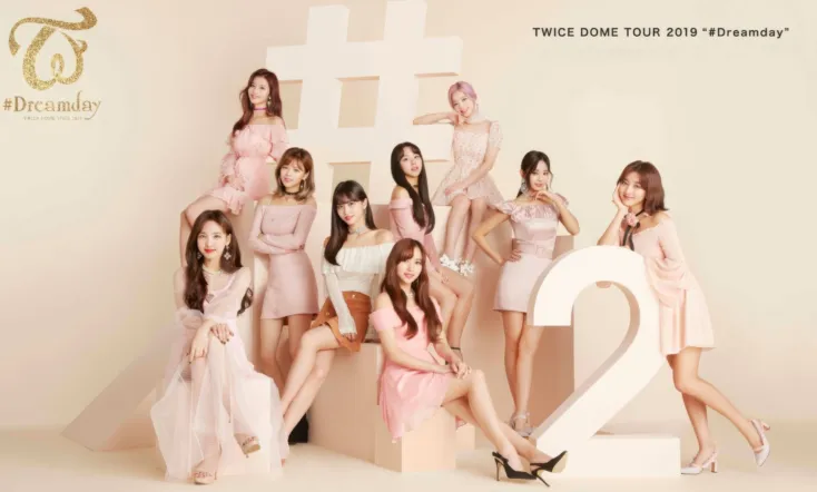 Twice Dome Tour 2019 "#Dreamday"