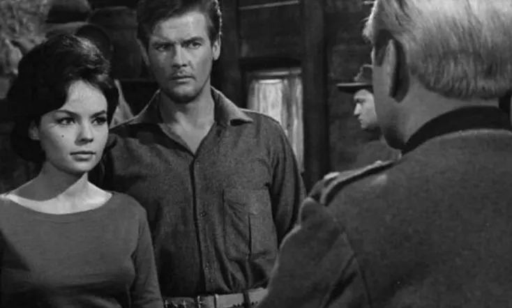 Un branco di vigliacchi