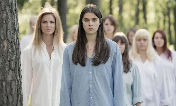 Women in Oversized Men's Shirts