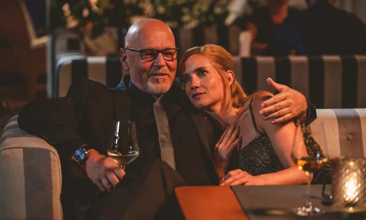 Za vším hledej ženu