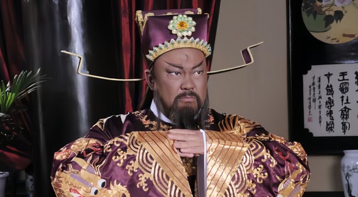 Arbiter of Kaifeng Mystery