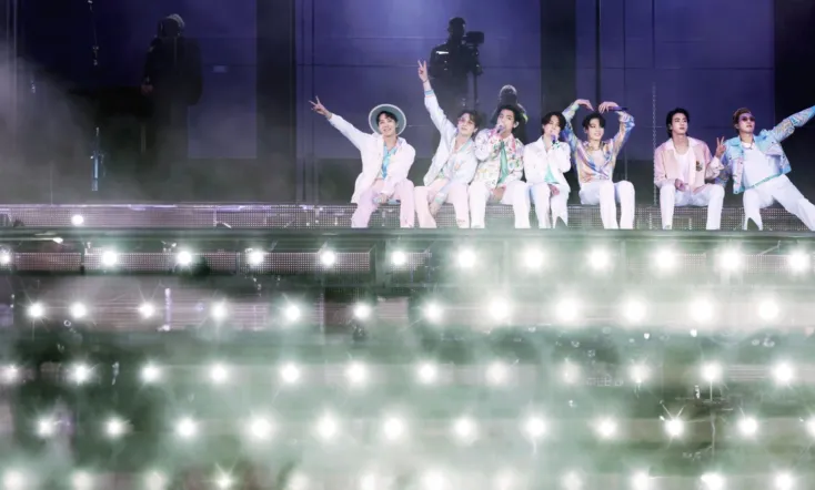 BTS MONUMENTS: BEYOND THE STAR