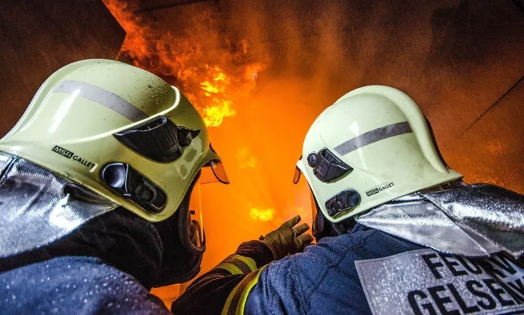 Feuer & Flamme – Mit Feuerwehrmännern im Einsatz