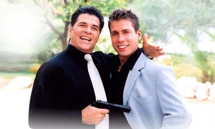 Gia mia ginaika kai ena aytokinito