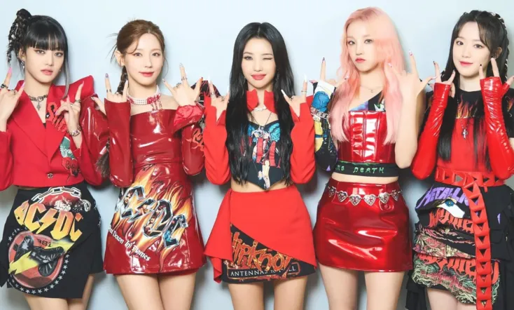 (G)I-DLE Handle with Care