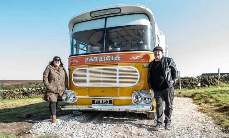 Johnny Vegas: Carry on Glamping