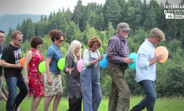 Die Kirche bleibt im Dorf