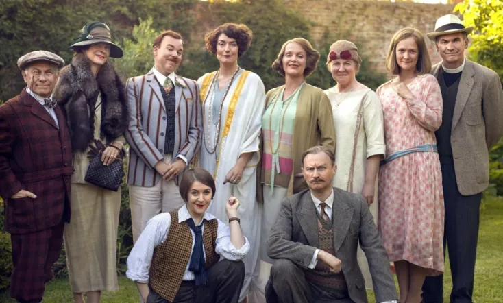 Mapp and Lucia