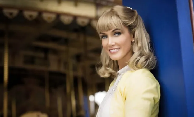 Olivia: Hopelessly Devoted to You