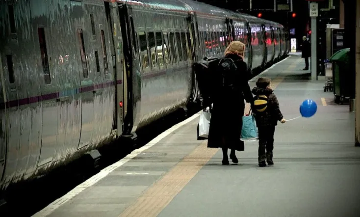 The Railway: Keeping Britain On Track