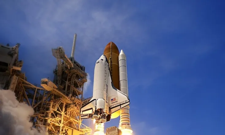 The Space Shuttle: Triumph and Tragedy