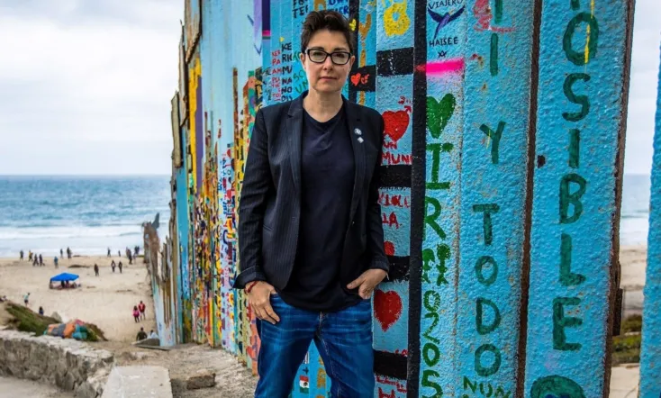 Sue Perkins: Along the US–Mexico Border